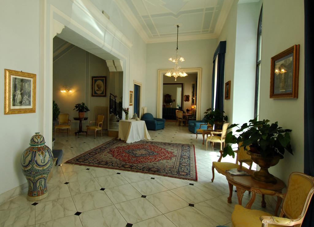 Grande Albergo Quattro Stagioni رييتي المظهر الخارجي الصورة