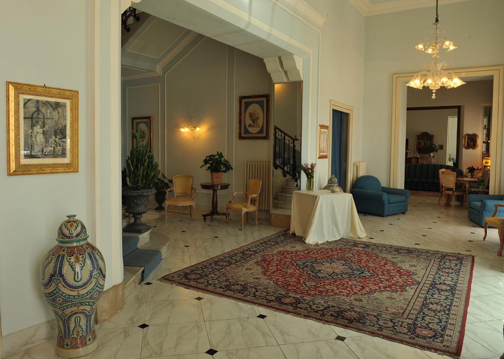 Grande Albergo Quattro Stagioni رييتي المظهر الخارجي الصورة