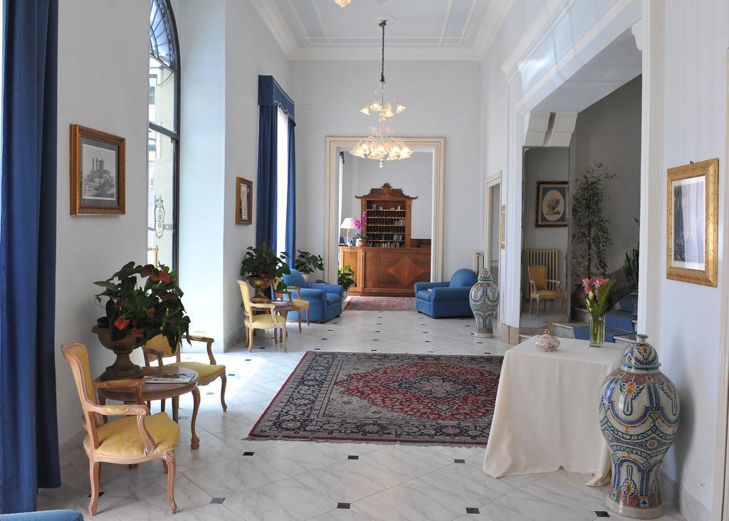Grande Albergo Quattro Stagioni رييتي المظهر الخارجي الصورة