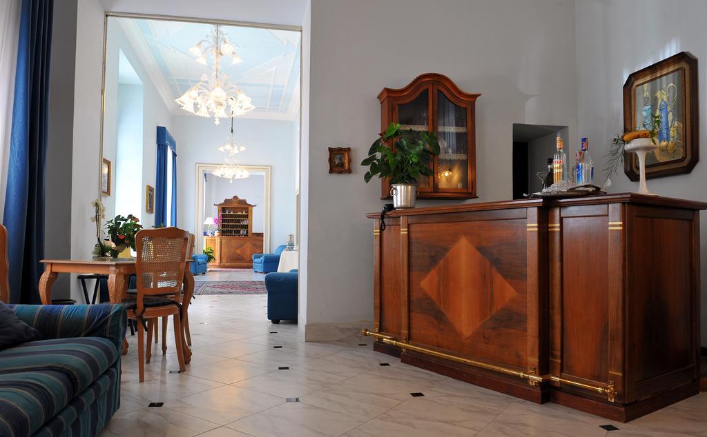 Grande Albergo Quattro Stagioni رييتي المظهر الخارجي الصورة