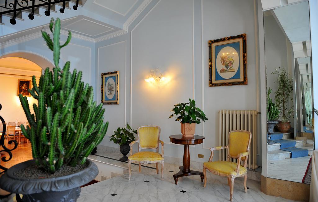 Grande Albergo Quattro Stagioni رييتي المظهر الخارجي الصورة