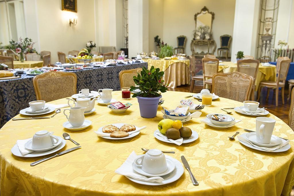 Grande Albergo Quattro Stagioni رييتي المظهر الخارجي الصورة