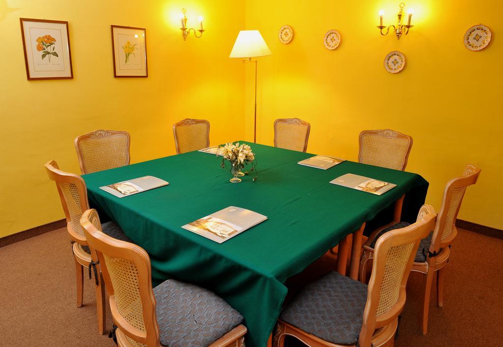 Grande Albergo Quattro Stagioni رييتي المظهر الخارجي الصورة