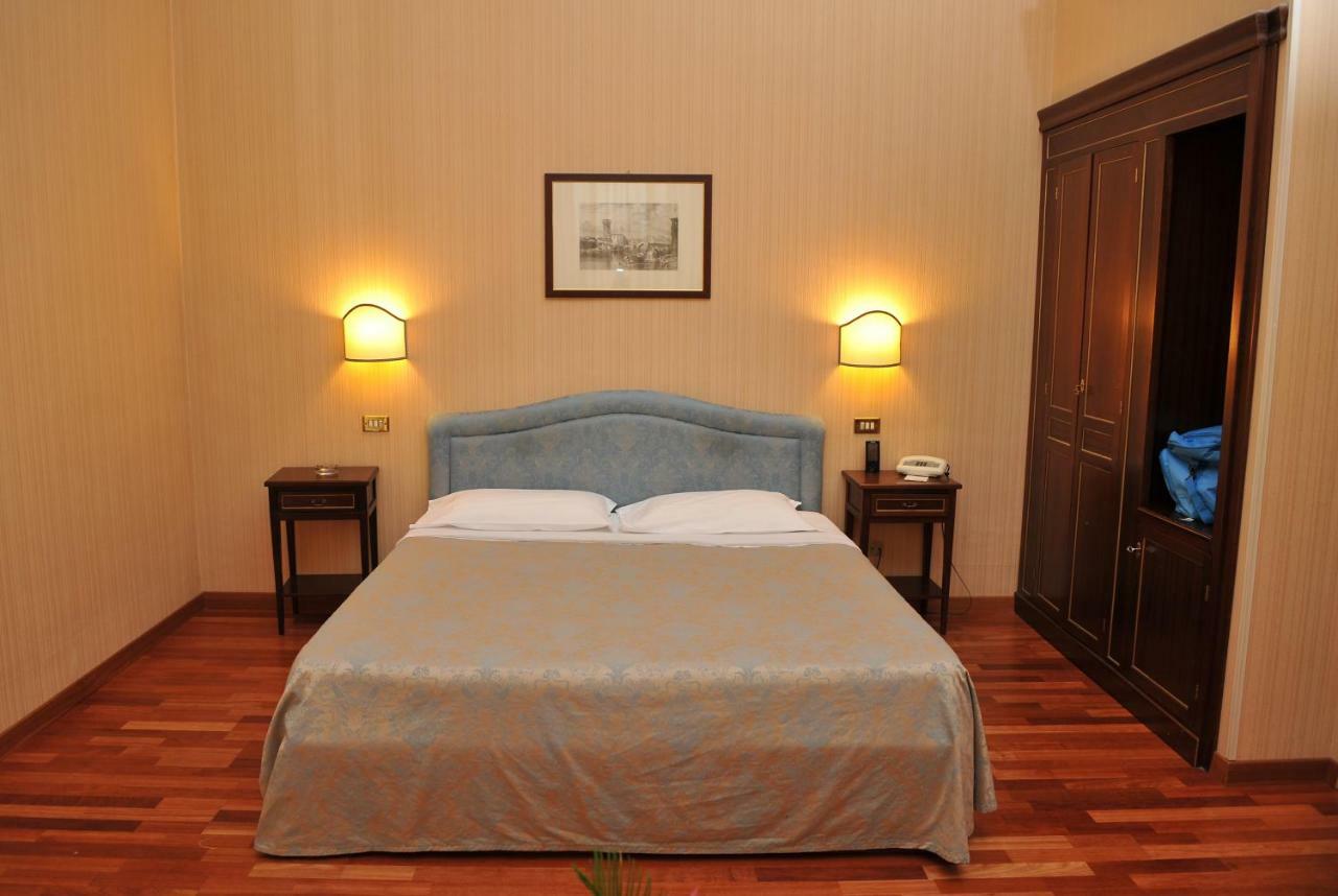 Grande Albergo Quattro Stagioni رييتي المظهر الخارجي الصورة