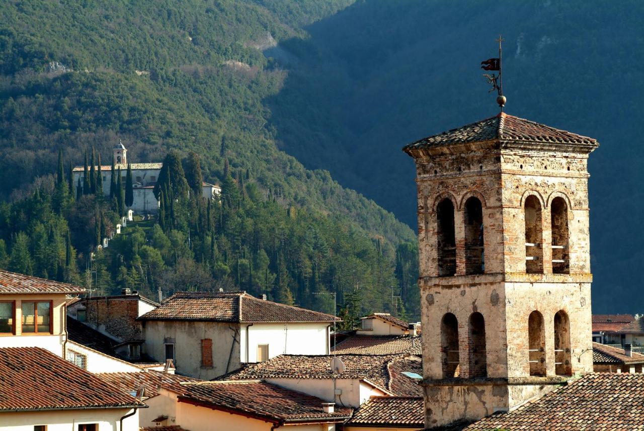 Grande Albergo Quattro Stagioni رييتي المظهر الخارجي الصورة